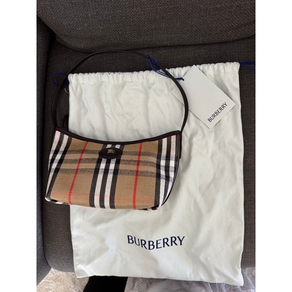 Burberry Highlands Check Jacquard Shoulder Bag Sand NWT Dust Bag - Picture 8 of 14
